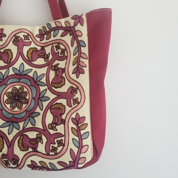 🔥 SOLD Tapestry Canvas Tote Bag - Picture 4 of 8